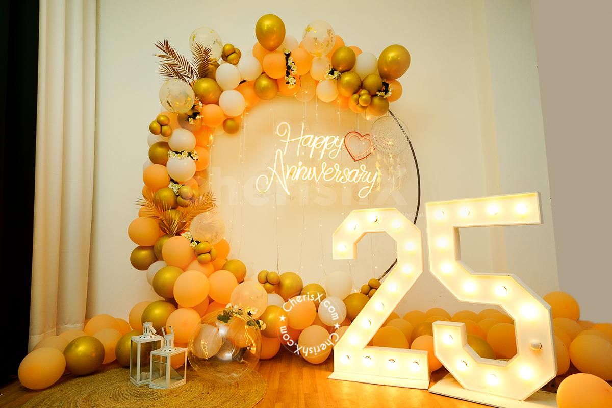 Anniversary Balloon Decoration in Greater Noida