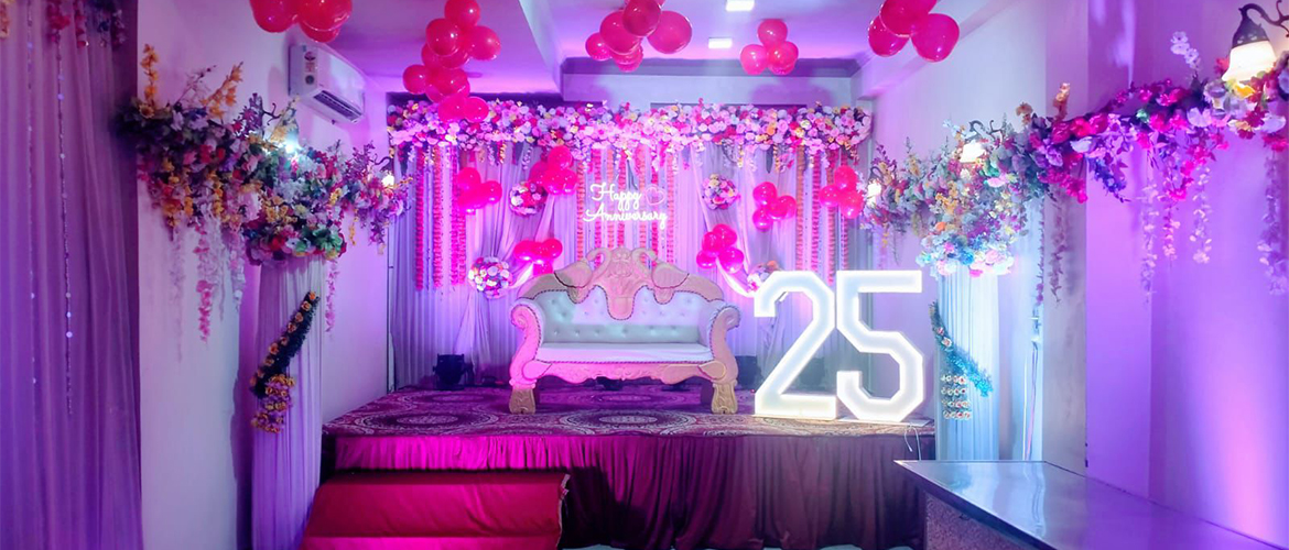 Anniversary Balloon Decoration in Greater Noida | Shree Ram Balloons Greater Noida